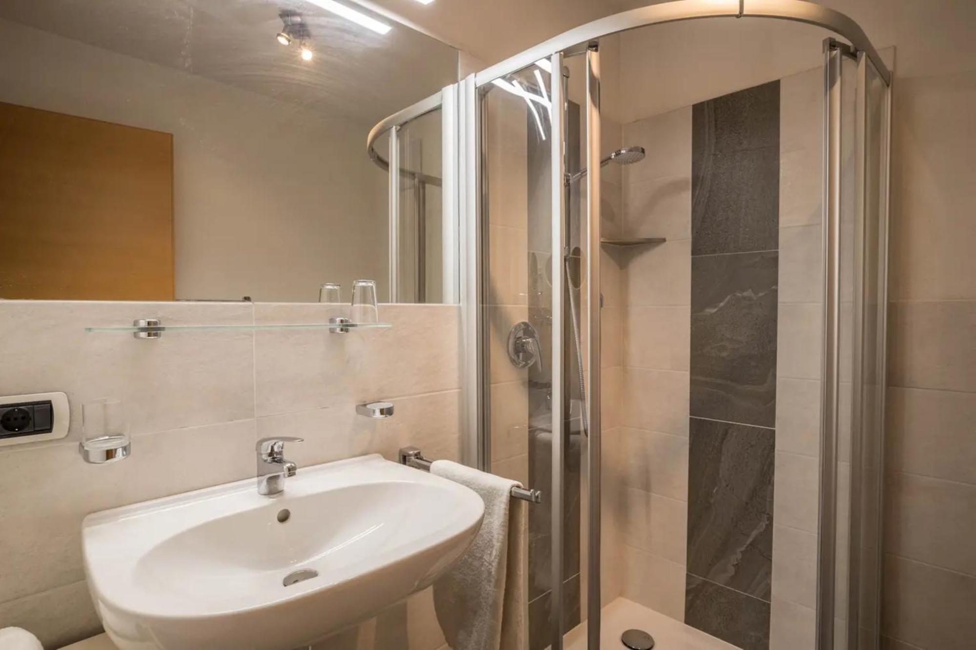 Durnbrunn Apartment *